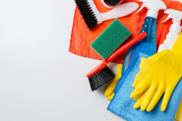 Bí Quyết Chọn Dụng Cụ Dọn Dẹp Nhà Vệ Sinh: Checklist Đầy Đủ Từ A-Z